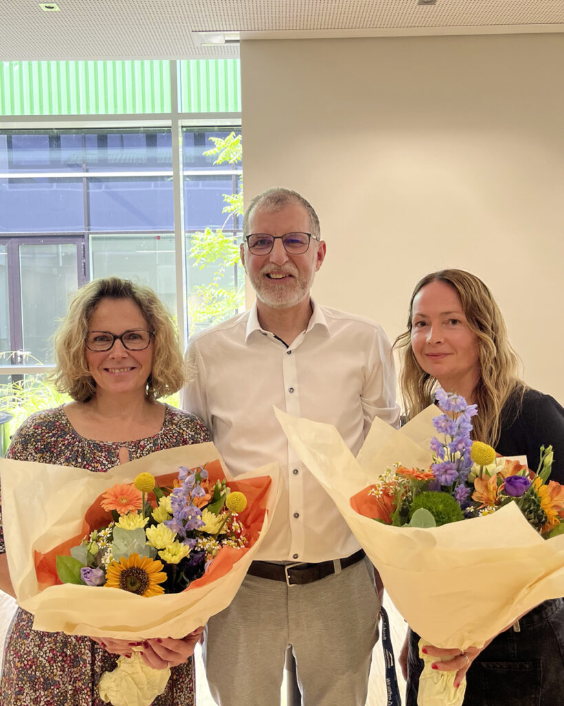 Auf dem Bild sieht man Olga Rosato, Thomas Dulisch und Natalia Ilin